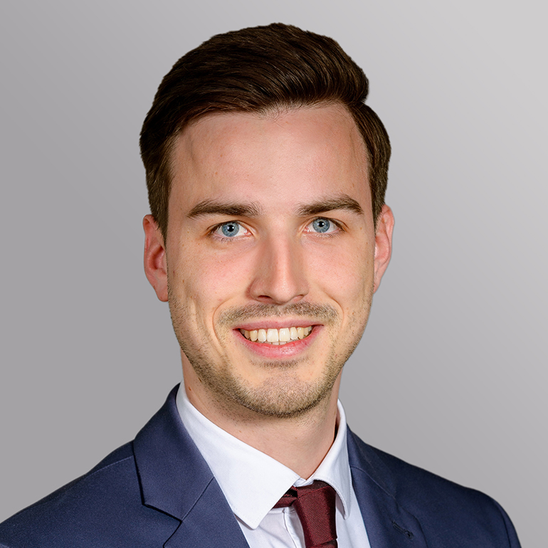 Dr. Jannik Bel