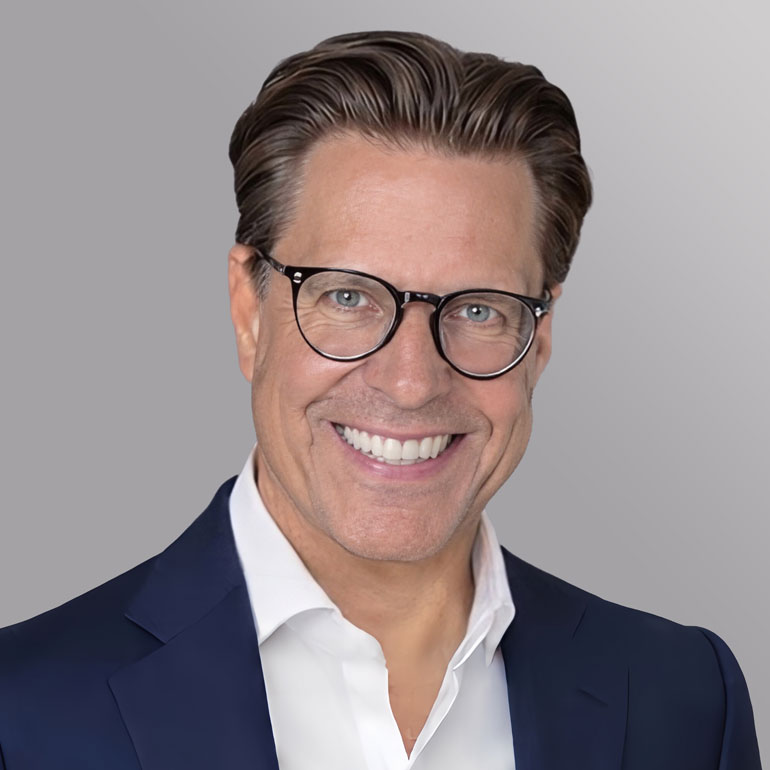 Dr. Andreas Vath